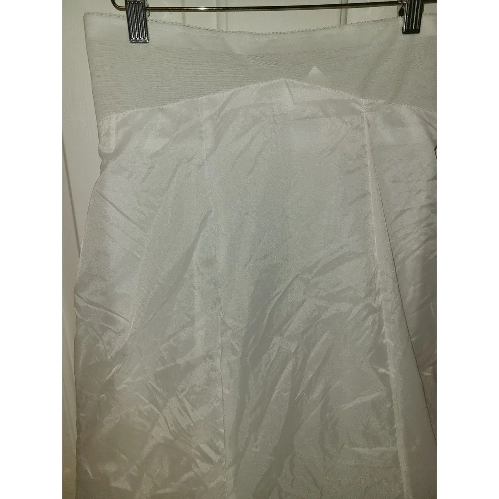 NWT‎ Davids Bridal White Fit and Flare Slip Petticoat Size 8 Style 550 Zipper